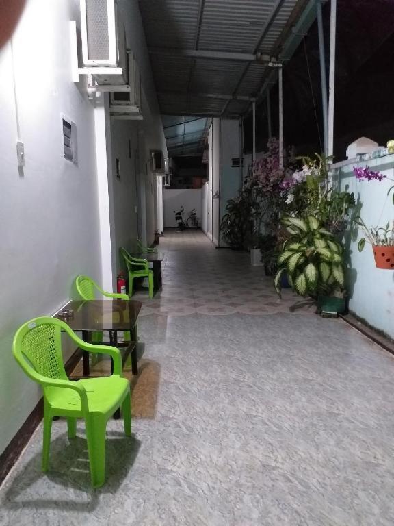 Hotel Nha Nghi Nguyen Anh Long Hai Exterior foto